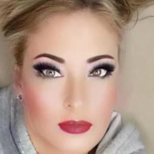 Meet your Posher, Sherry